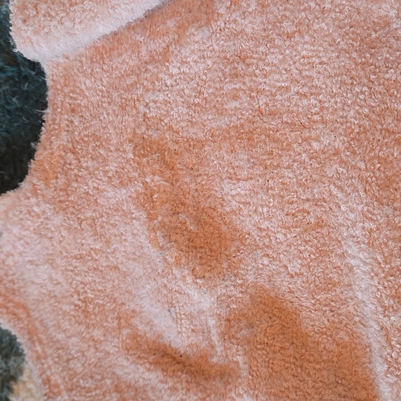 Stylenanda 3ce pink fuzzy knitted tank top - Picture 8 of 8